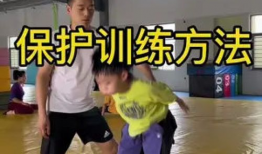 空翻教学视频,轻松掌握空中技巧的秘籍解析